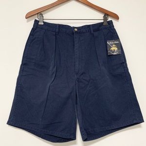 NWT Men’s pleated shorts